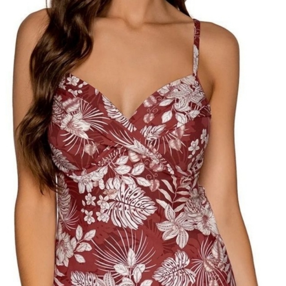 Sunsets crossroads tankini Hawaiian Hideaway size 34E/32F , Pre-owned wore once
